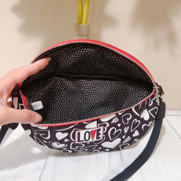 Brighton Endless Love Belt Bag Black White Hearts Crossbody Fanny Pack - Picture 4 of 6